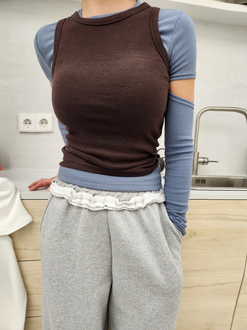 BLACK RIBBON-A韓國代購㊣女裝新款人氣熱賣推薦吊帶背心BLACK RIBBON-A吊帶/背心