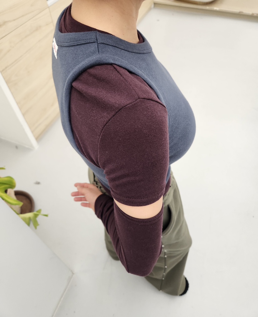 BLACK RIBBON-A韓國代購㊣女裝新款人氣熱賣推薦吊帶背心BLACK RIBBON-A吊帶/背心