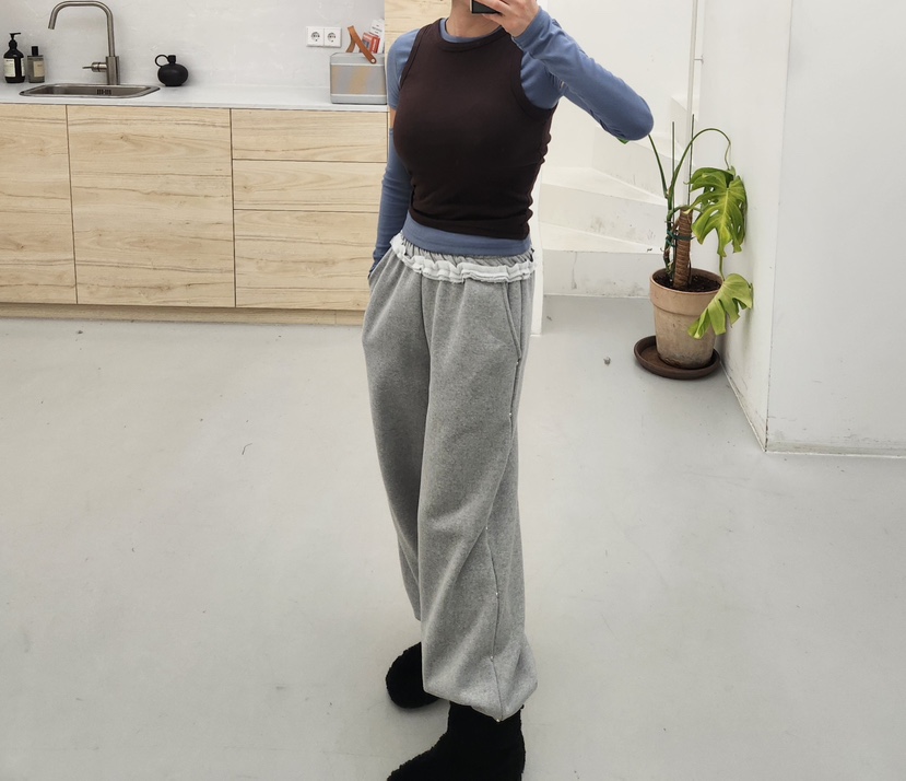 BLACK RIBBON-A韓國代購㊣女裝新款人氣熱賣推薦吊帶背心BLACK RIBBON-A吊帶/背心