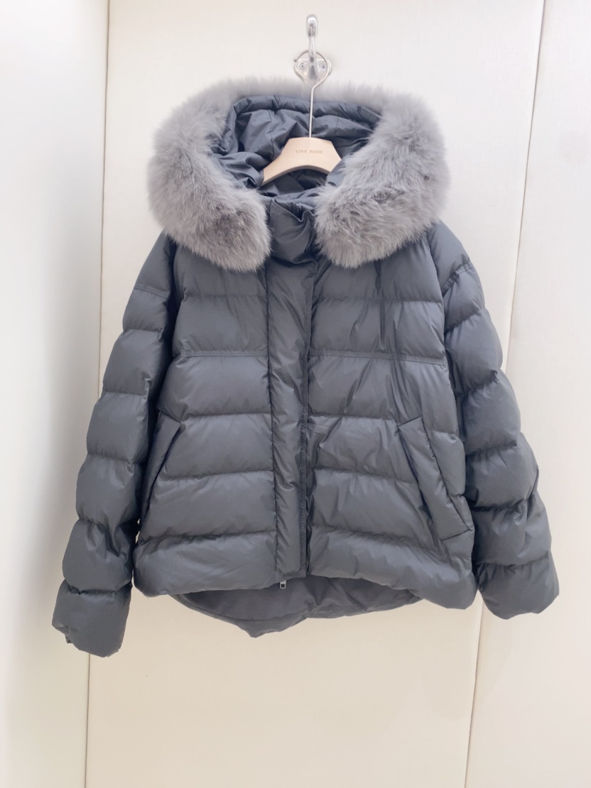 LOVE ROSIE東大門㊣實拍女裝新款推薦時尚短款棉服狐貍連帽LOVE ROSIE短款棉服圖色1