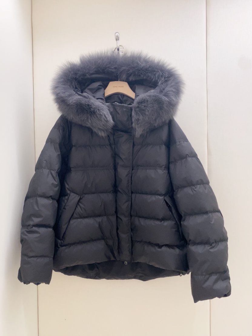 LOVE ROSIE東大門㊣實拍女裝新款推薦時尚短款棉服狐貍連帽LOVE ROSIE短款棉服圖色3