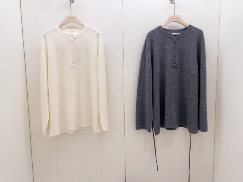 LOVE ROSIE東大門㊣直郵女裝新款熱賣長袖T恤含腰繩羊毛紐扣LOVE ROSIE長袖T恤