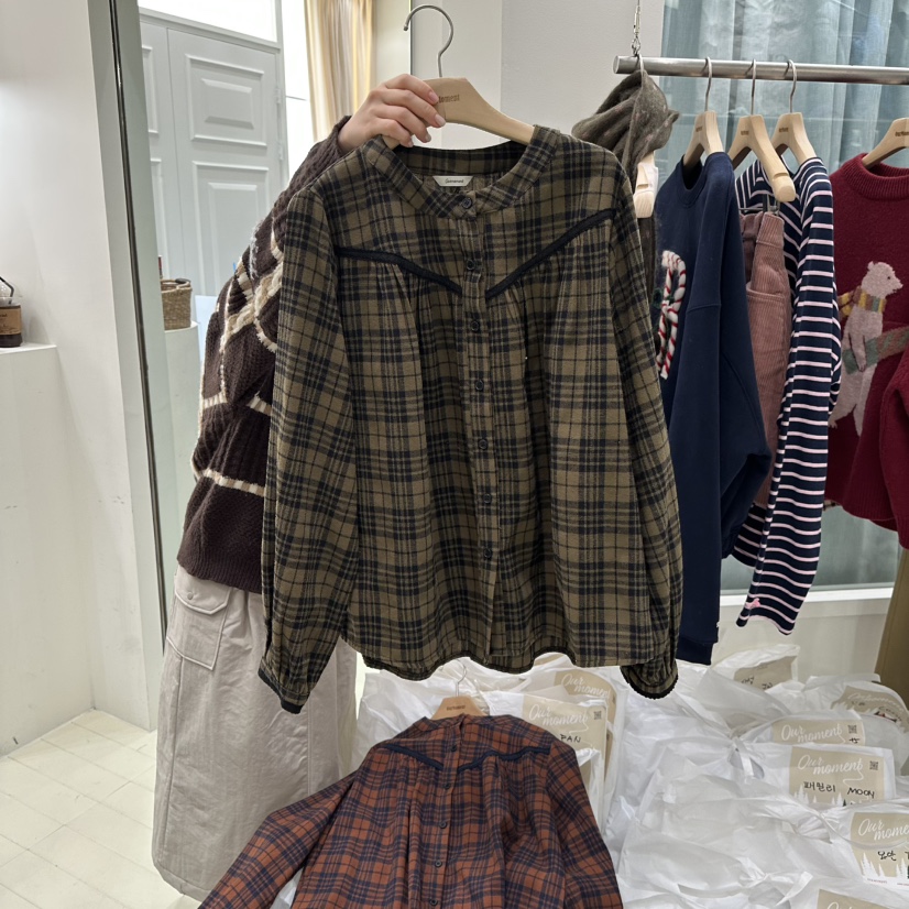 OURMOMENT東大門㊣直郵女士新款真品熱賣25秋冬休閑襯衫蕾絲衫OURMOMENT襯衫/蕾絲衫圖色2