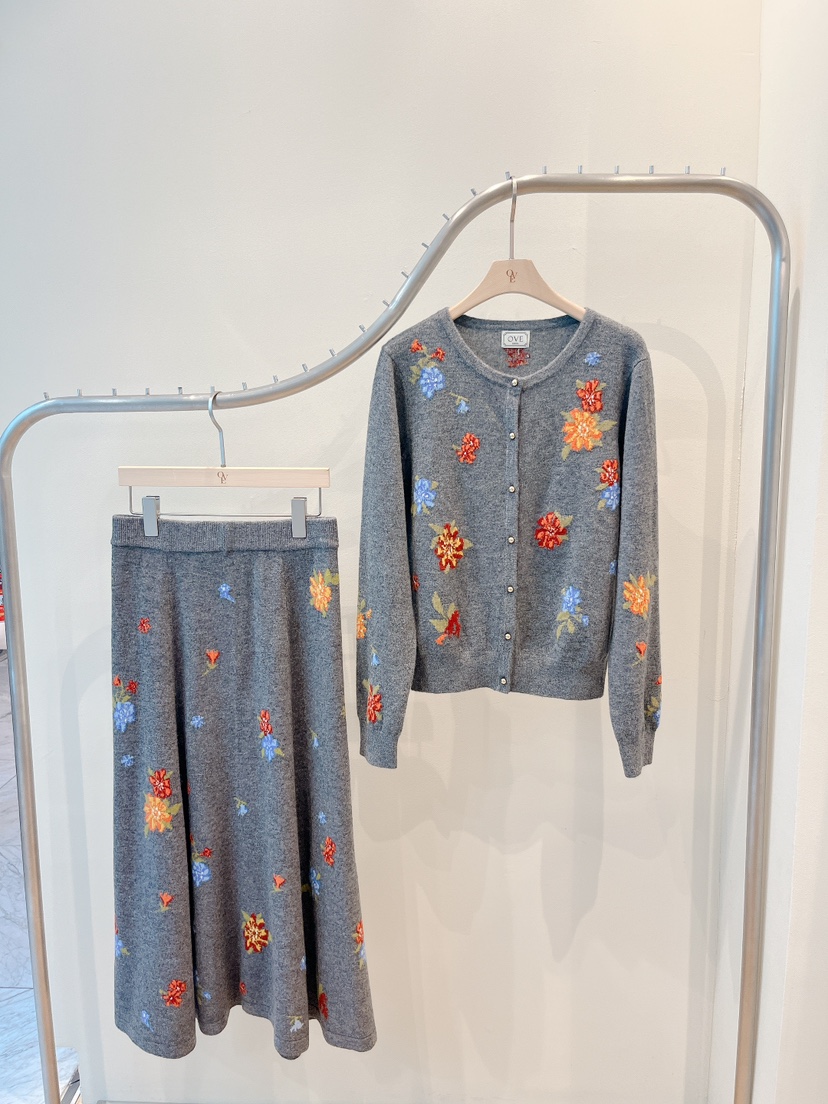 OVE韓國代購㊣女士新款推薦25秋冬人氣休閑熱賣職業套裝套裝OVE套裝圖色1