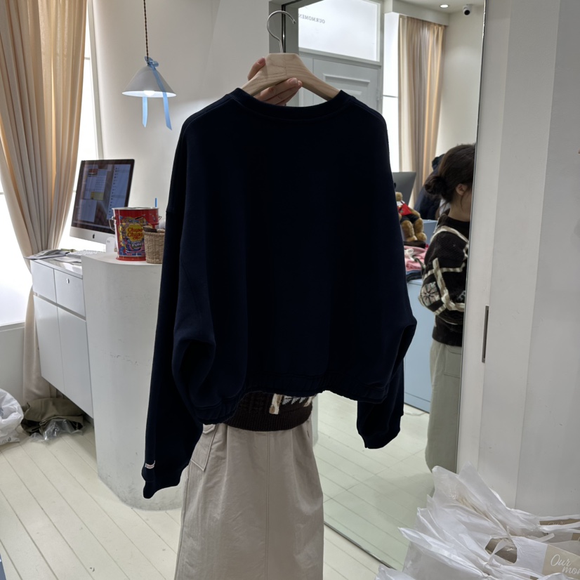 OURMOMENT韓國代購㊣女士新品推薦真品職業熱賣25秋冬衛衣加絨OURMOMENT衛衣