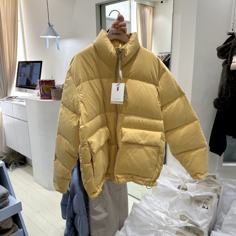 OURMOMENT東大門㊣代購女裝新款人氣熱賣時尚短款羽絨服鴨絨OURMOMENT短款羽絨服圖色1
