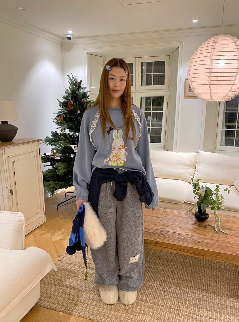 BOUTIQUE-L東大門㊣直郵女士新品時尚職業25秋冬推薦衛衣兔子BOUTIQUE-L衛衣