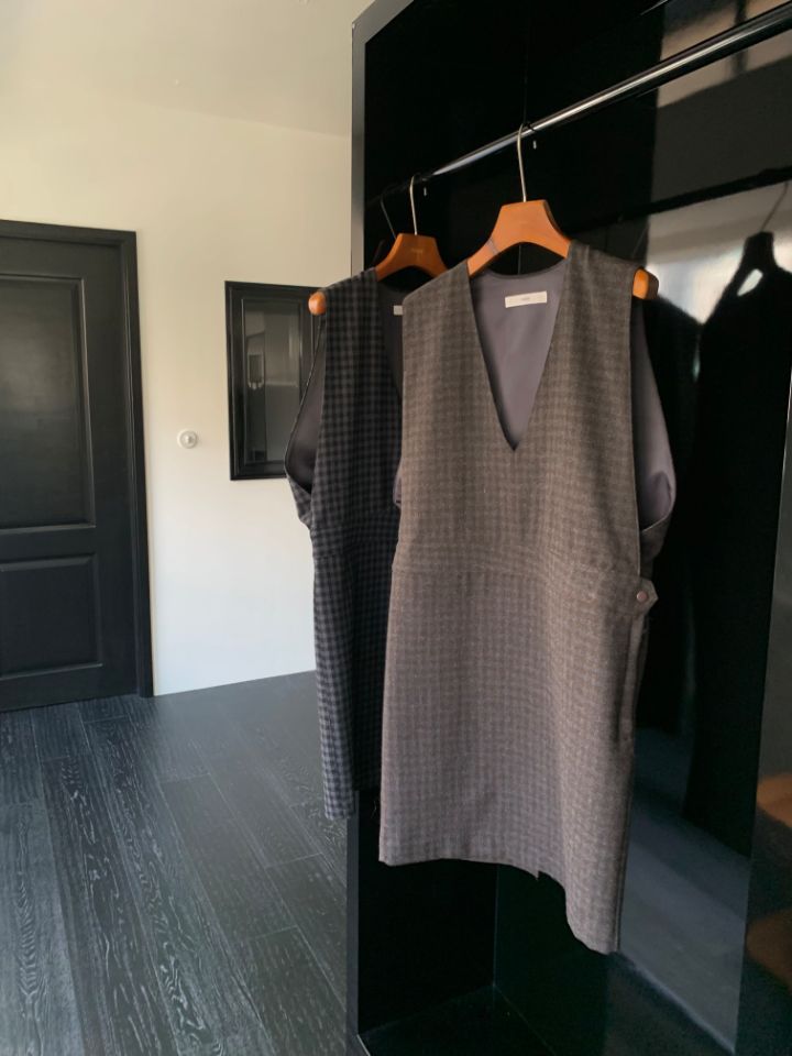 MARE韓國代購㊣女裝新品25秋冬時尚連衣裙不含內搭V領羊毛格紋MARE連衣裙