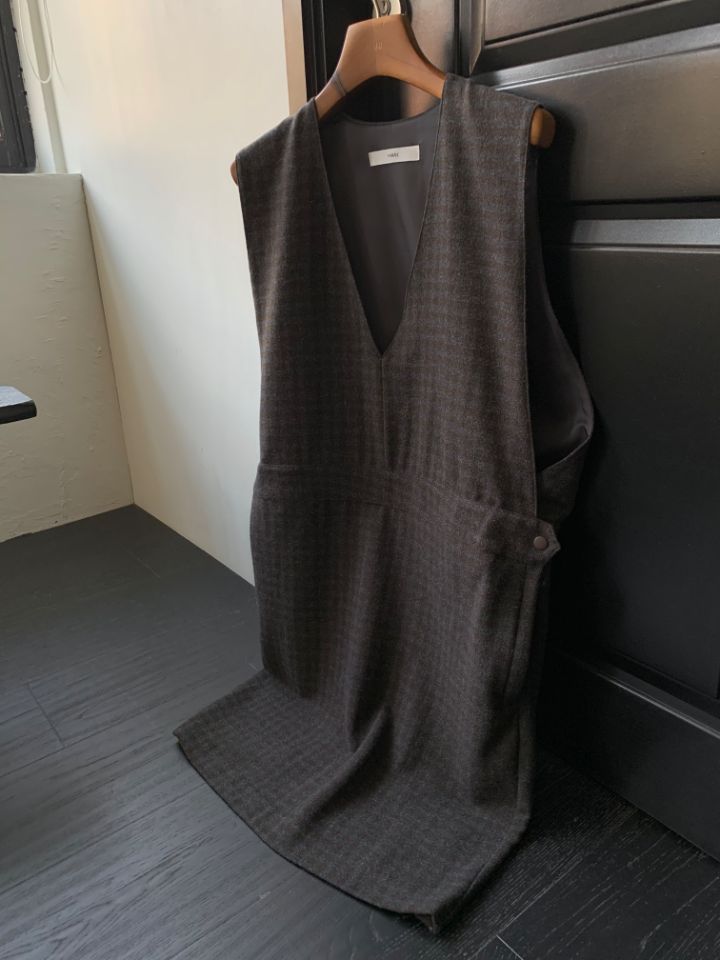 MARE韓國代購㊣女裝新品25秋冬時尚連衣裙不含內搭V領羊毛格紋MARE連衣裙