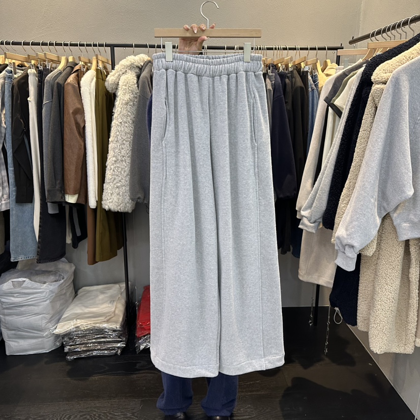 FLAMME TOIT東大門㊣直郵女裝新款25秋冬時尚推薦休閑褲加絨FLAMME TOIT休閑褲圖色1