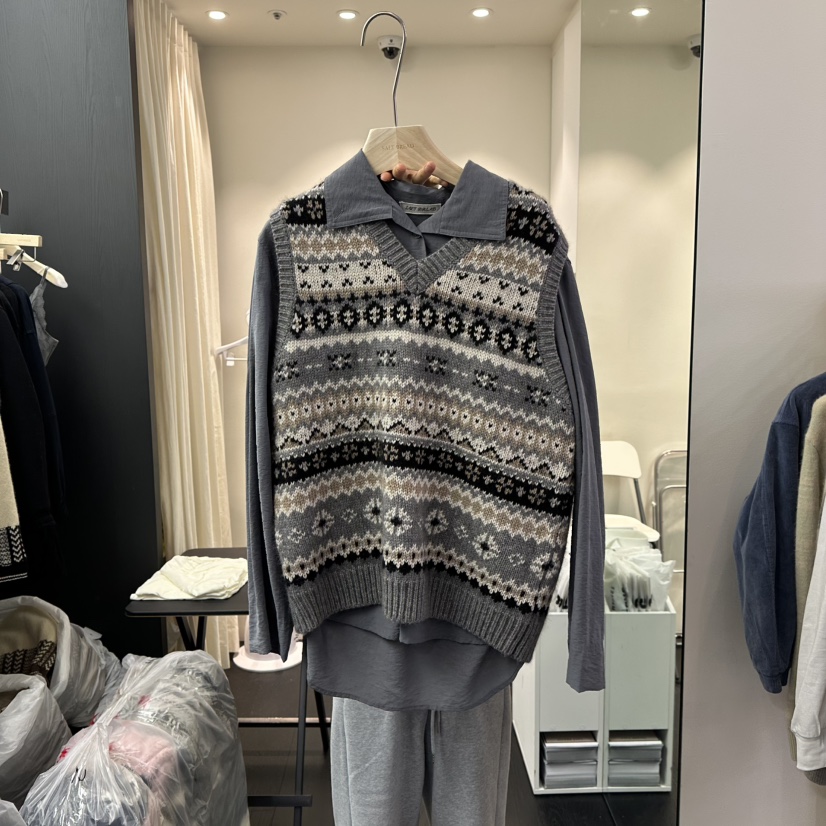 SALT BREAD韓國直郵㊣女裝新款休閑職業真品吊帶背心不含內搭SALT BREAD吊帶/背心圖色2