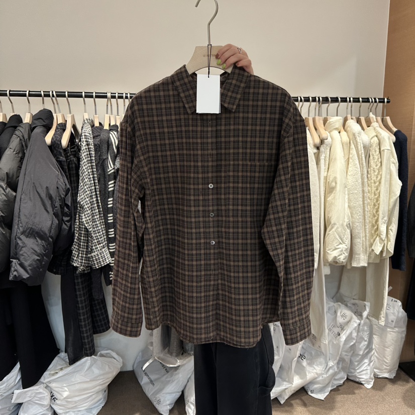 LE BUTTER韓國直郵㊣女士新款推薦職業時尚襯衫蕾絲衫格紋LE BUTTER襯衫/蕾絲衫圖色1