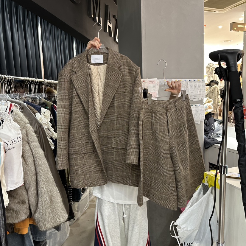 MOMAZU韓國代購㊣女士新款25秋冬熱賣職業時尚人氣套裝套裝MOMAZU套裝圖色1