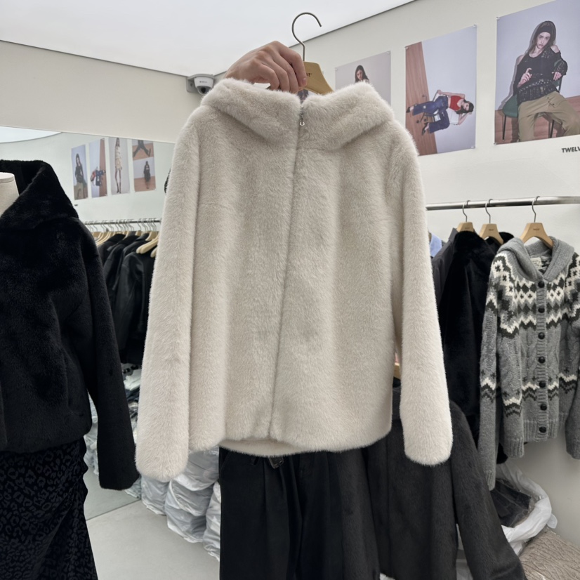 TWELVE韓國代購㊣女裝新款熱賣推薦短款大衣連帽衫拉鏈貂絨TWELVE短款大衣圖色1