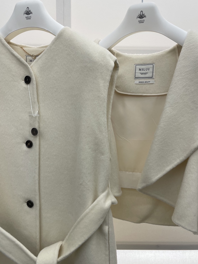 MILUI韓國代購㊣女士新品職業人氣25秋冬時尚休閑套裝含腰帶MILUI套裝