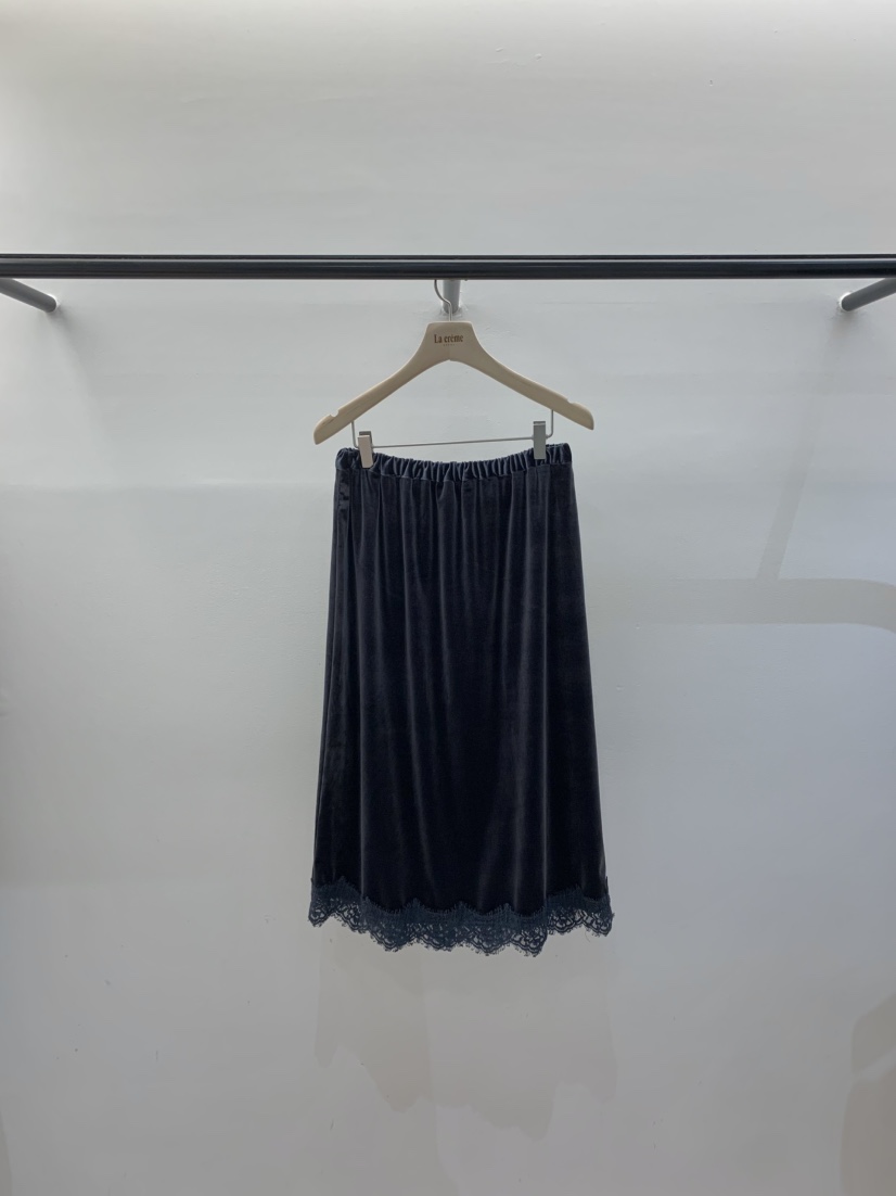 LA CREME東大門㊣實拍女士新品職業熱賣半身裙中短裙天鵝絨LA CREME半身裙/中短裙圖色2