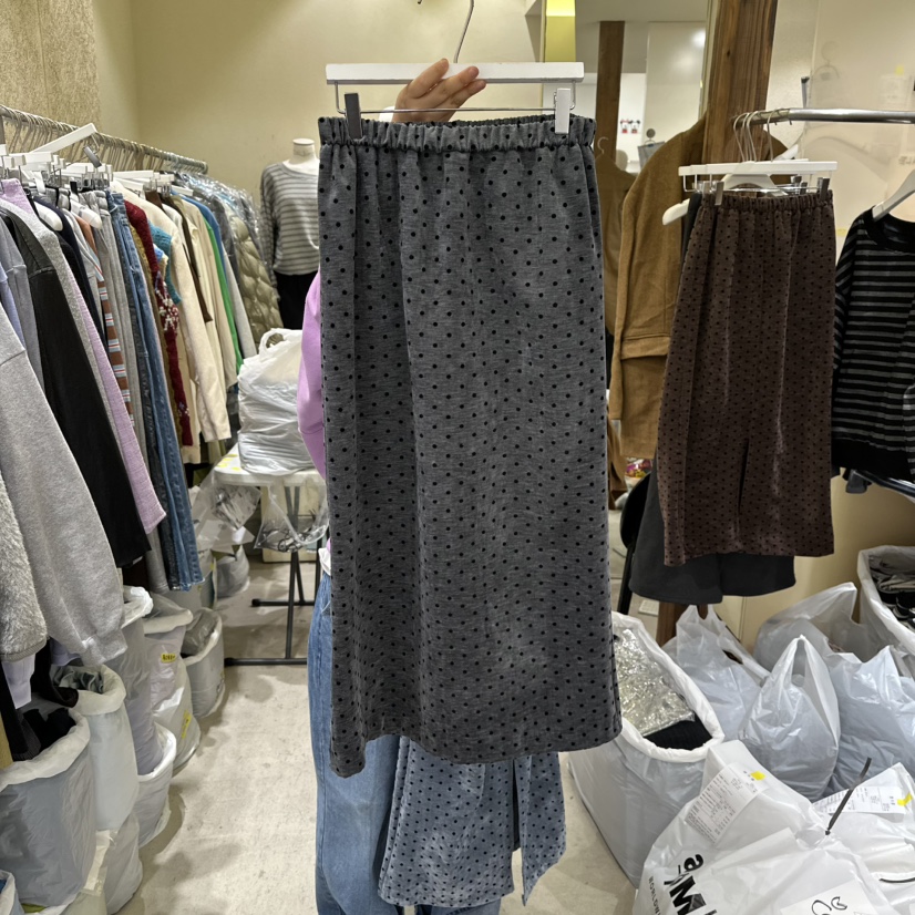 REFLAT韓國代購㊣女裝新品熱賣時尚真品職業人氣長裙天鵝絨REFLAT長裙圖色2