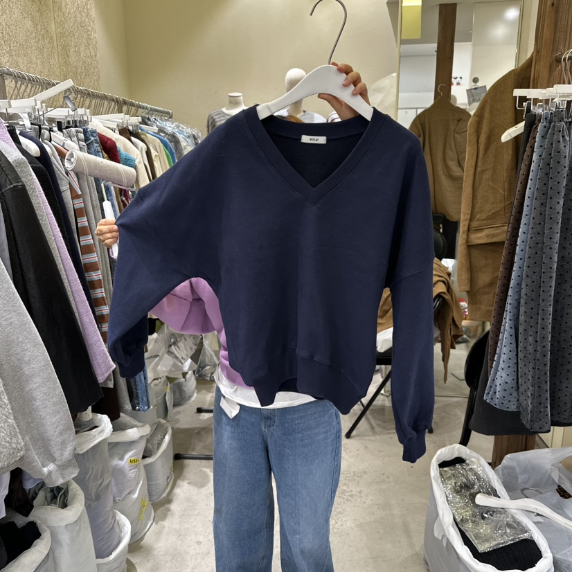 REFLAT東大門㊣實拍女士新品時尚職業25秋冬推薦衛衣V領加絨REFLAT衛衣圖色3