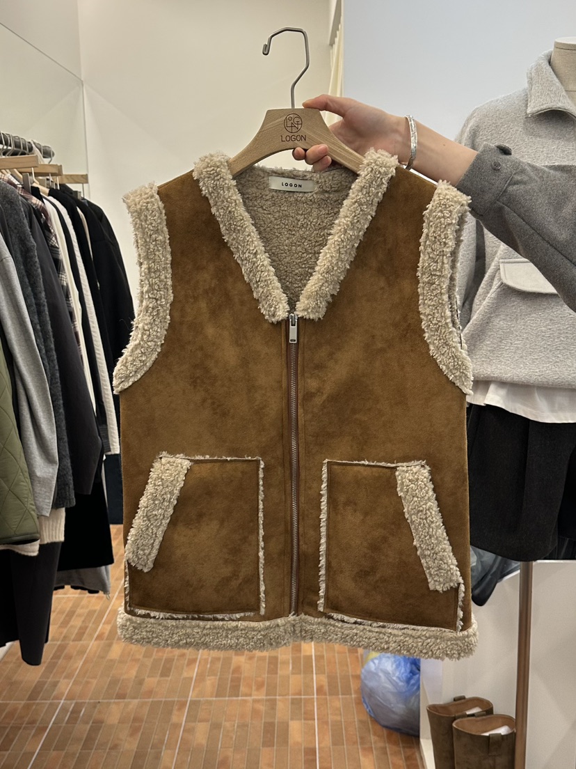 LOGON東大門㊣直郵女士新品職業人氣時尚休閑推薦熱賣25秋冬馬甲LOGON馬甲圖色1