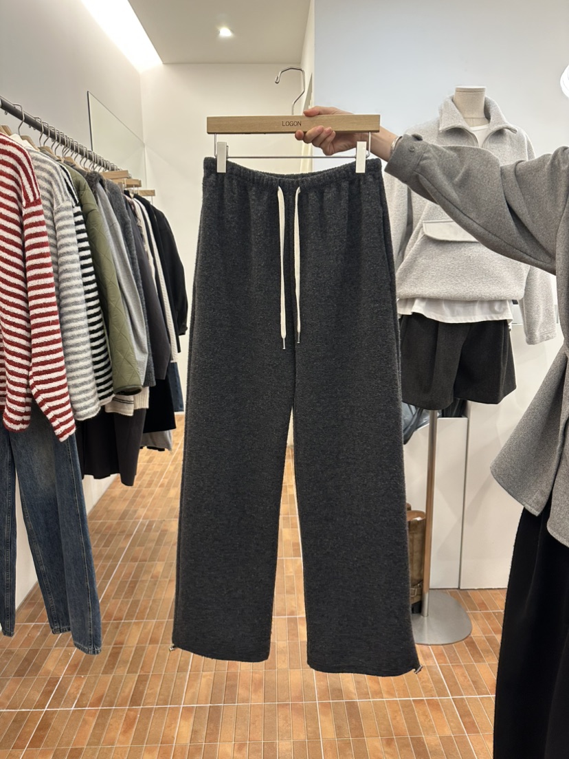 LOGON東大門㊣代購女裝新款熱賣推薦25秋冬人氣休閑褲毛絨羊毛LOGON休閑褲圖色1