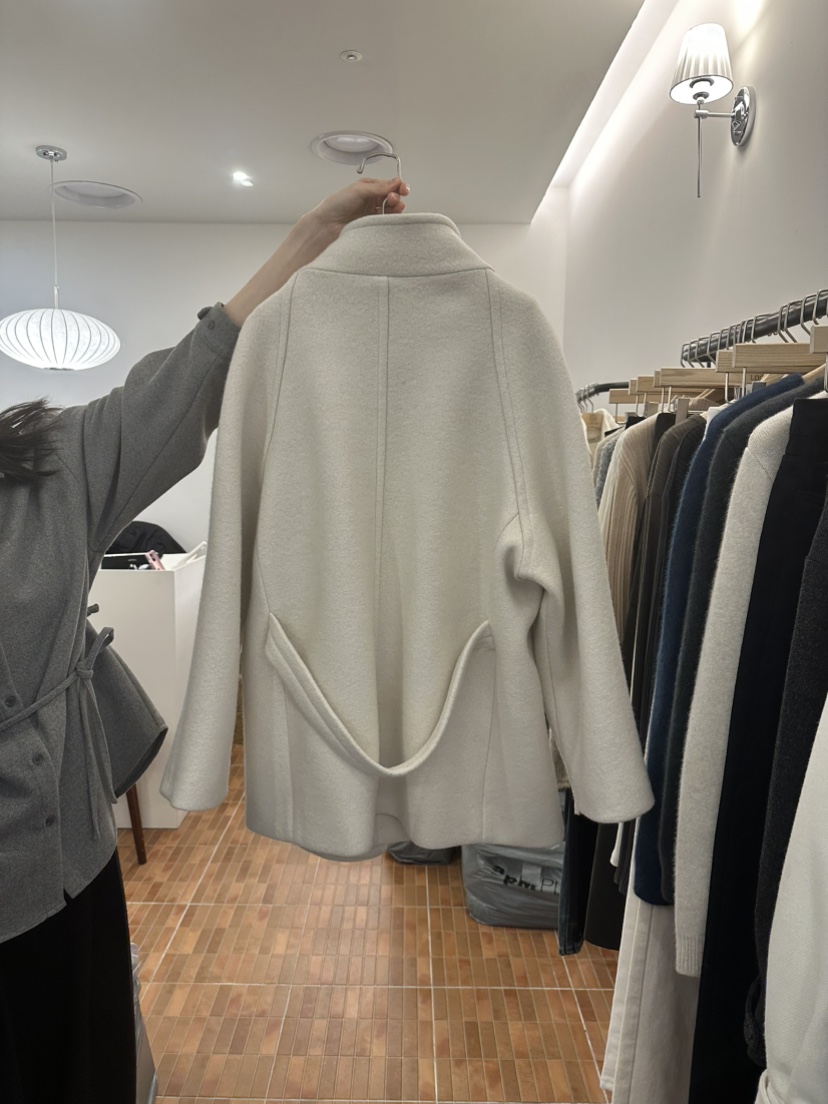 LOGON韓國代購㊣女裝新品真品熱賣時尚人氣推薦25秋冬中長款大衣LOGON中長款大衣