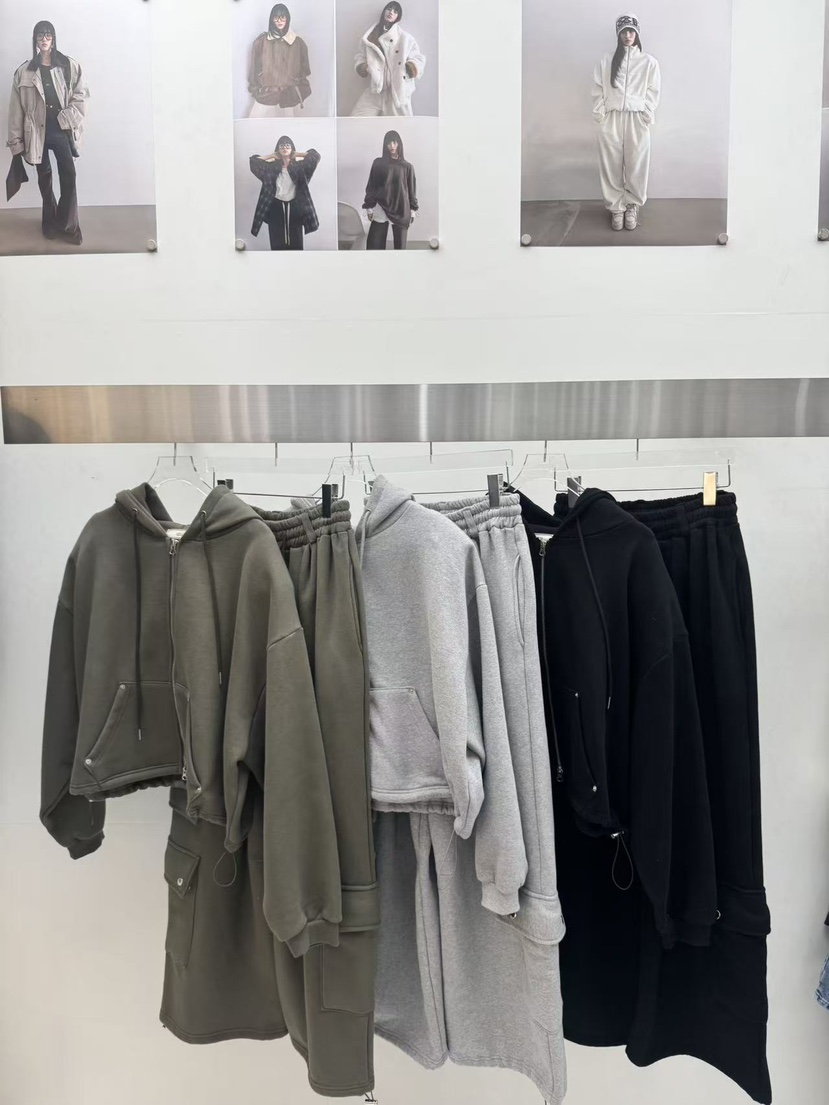 AMOOD東大門㊣直郵女裝新款職業時尚熱賣推薦25秋冬夾克拉鏈AMOOD夾克