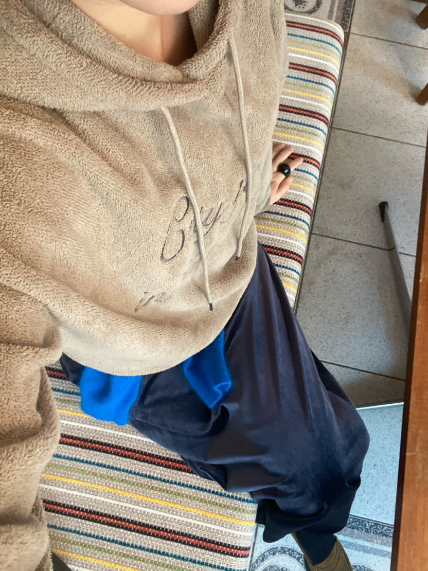 OUPPT東大門㊣實拍女裝新款職業休閑熱賣真品時尚推薦25秋冬衛衣OUPPT衛衣