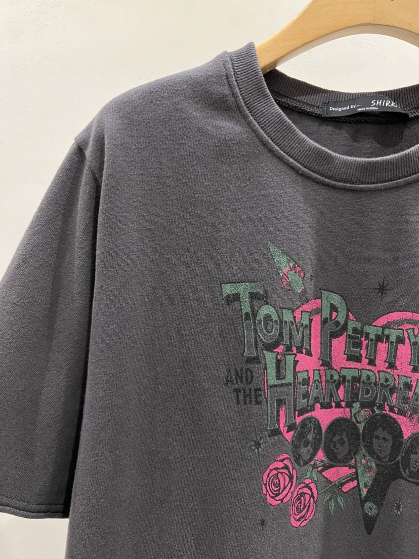 SHIRRING東大門㊣直郵女裝新品熱賣時尚職業休閑真品推薦T恤SHIRRINGT恤