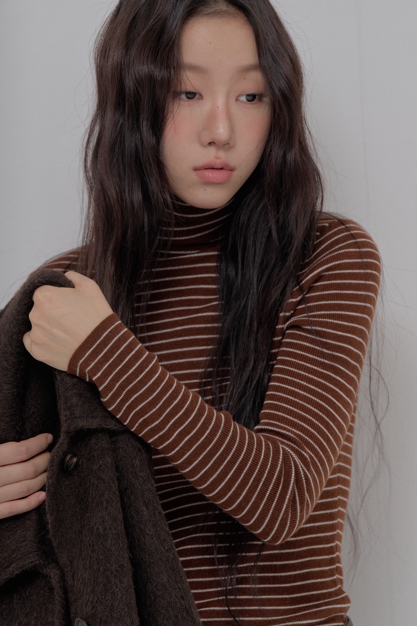 ATHEA東大門㊣代購女裝新款人氣職業真品25秋冬推薦長袖T恤ATHEA長袖T恤