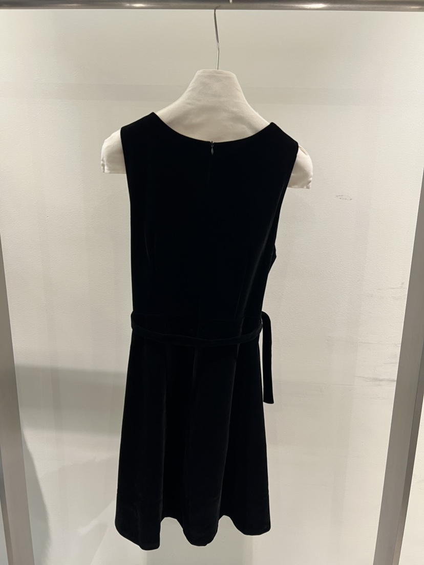 MENTOR東大門㊣代購女裝新品人氣推薦真品連衣裙天鵝絨含包MENTOR連衣裙