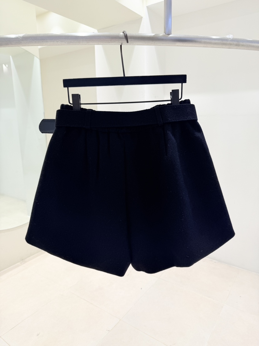 CORAL韓國代購㊣女裝新品真品熱賣推薦時尚人氣短褲含腰帶系帶CORAL短褲