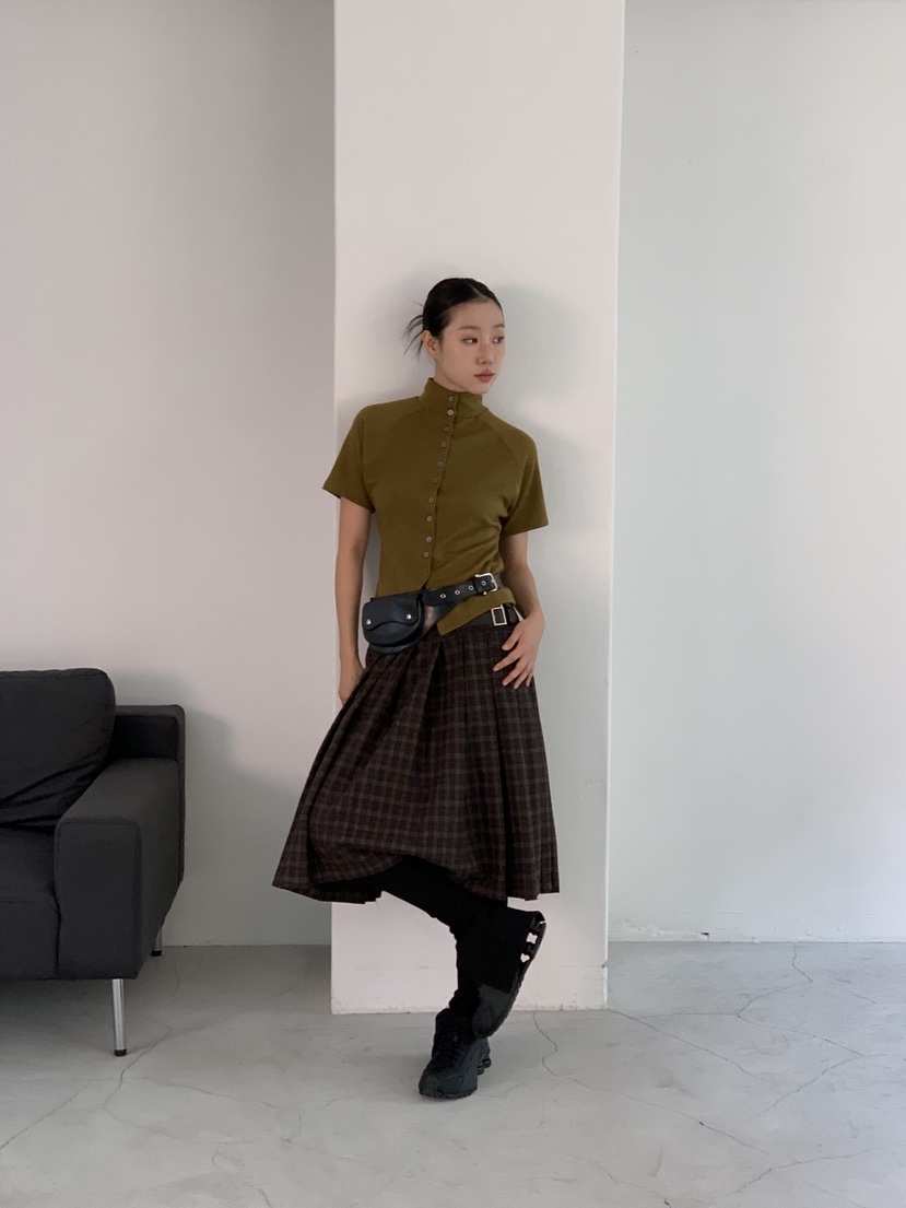 SUNDER MARKET東大門㊣代購女士新款熱賣推薦真品職業T恤紐扣SUNDER MARKETT恤