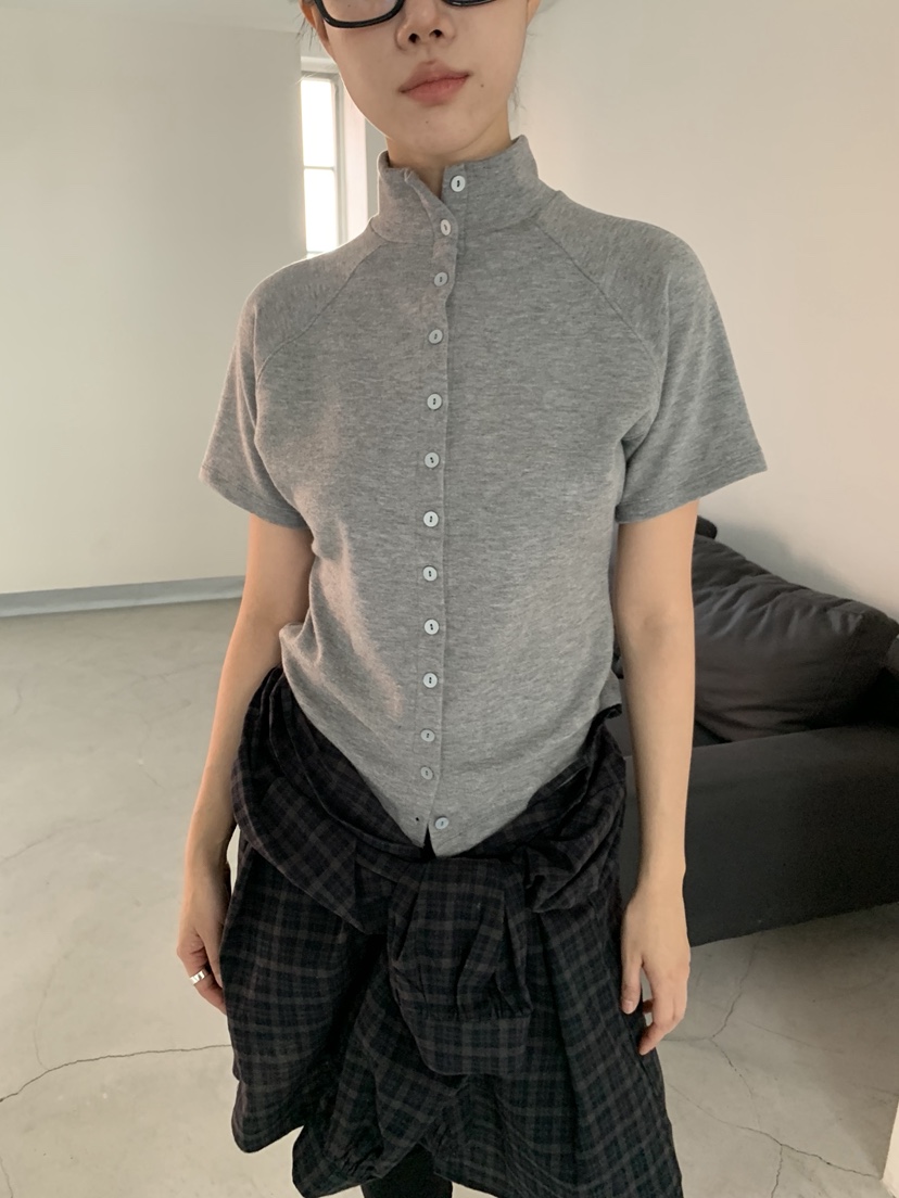 SUNDER MARKET東大門㊣代購女士新款熱賣推薦真品職業T恤紐扣SUNDER MARKETT恤圖色2