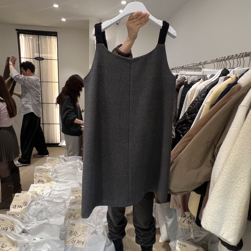 VENIR-a韓國代購㊣女裝新品人氣真品時尚25秋冬連衣裙不含內搭VENIR-a連衣裙