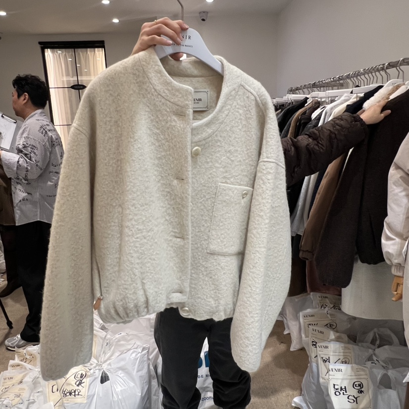 VENIR-a東大門㊣直郵女裝新品真品職業休閑25秋冬短款大衣棉VENIR-a短款大衣圖色1