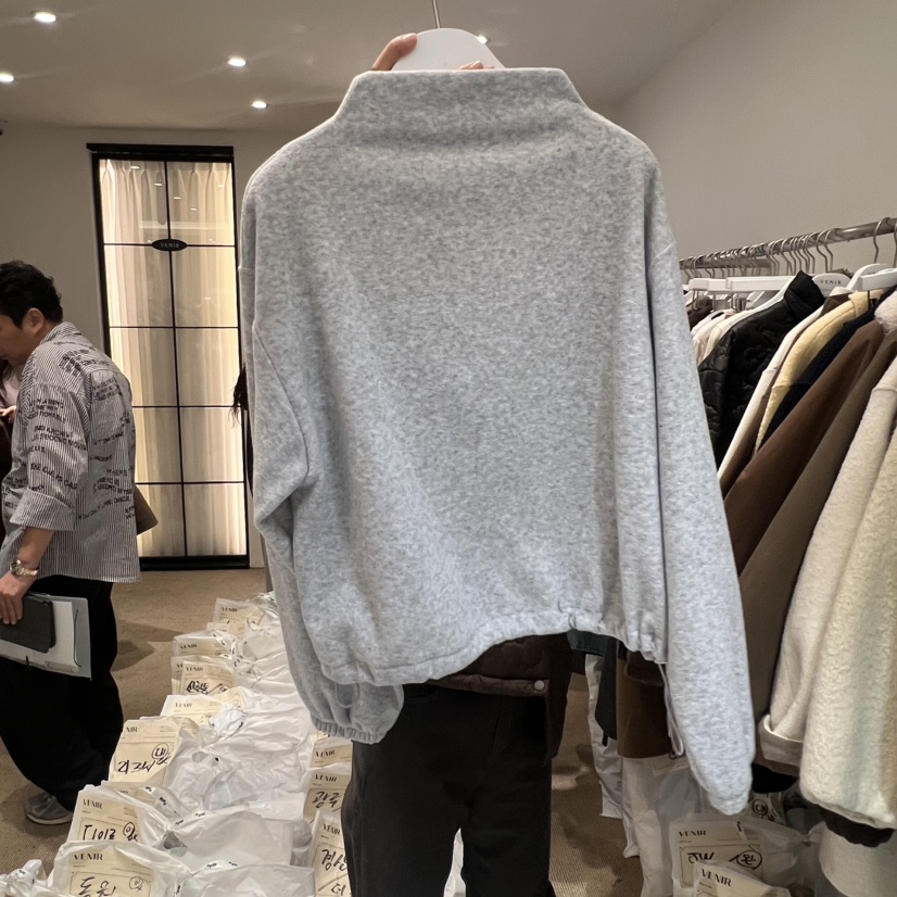 VENIR-a韓國直郵㊣女裝新品熱賣真品時尚推薦人氣衛衣拉鏈VENIR-a衛衣