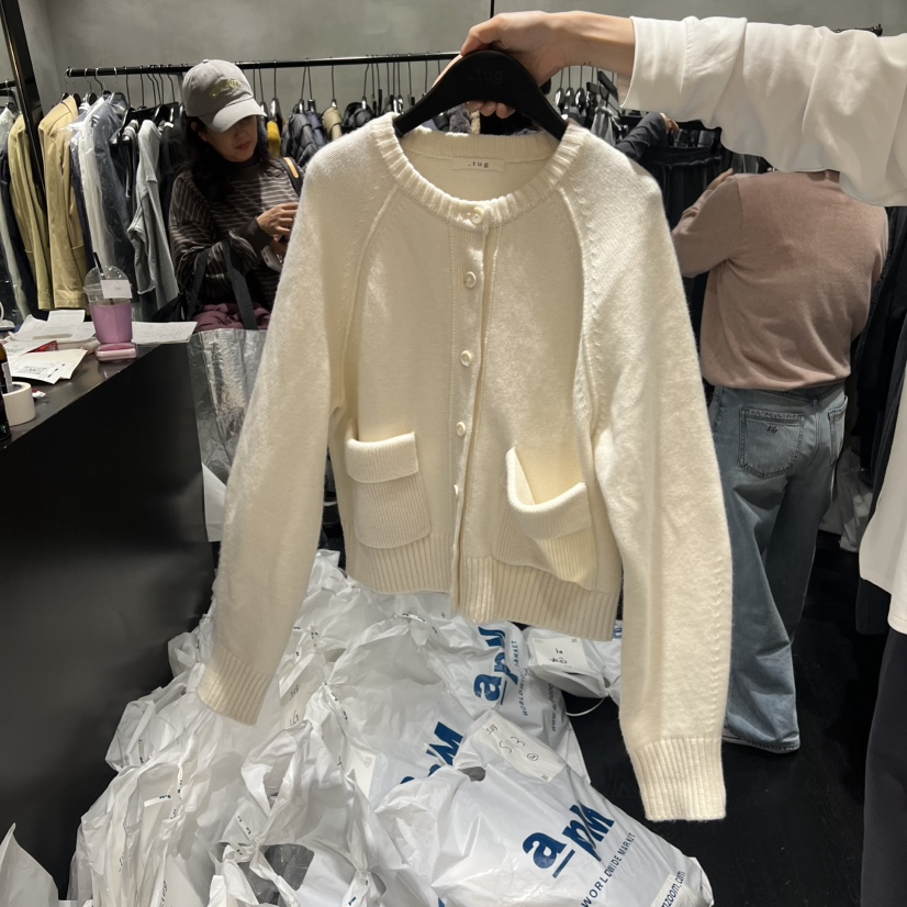 TUG東大門㊣直郵女士新品時尚真品職業熱賣推薦針織衫口袋開衫TUG針織衫圖色1