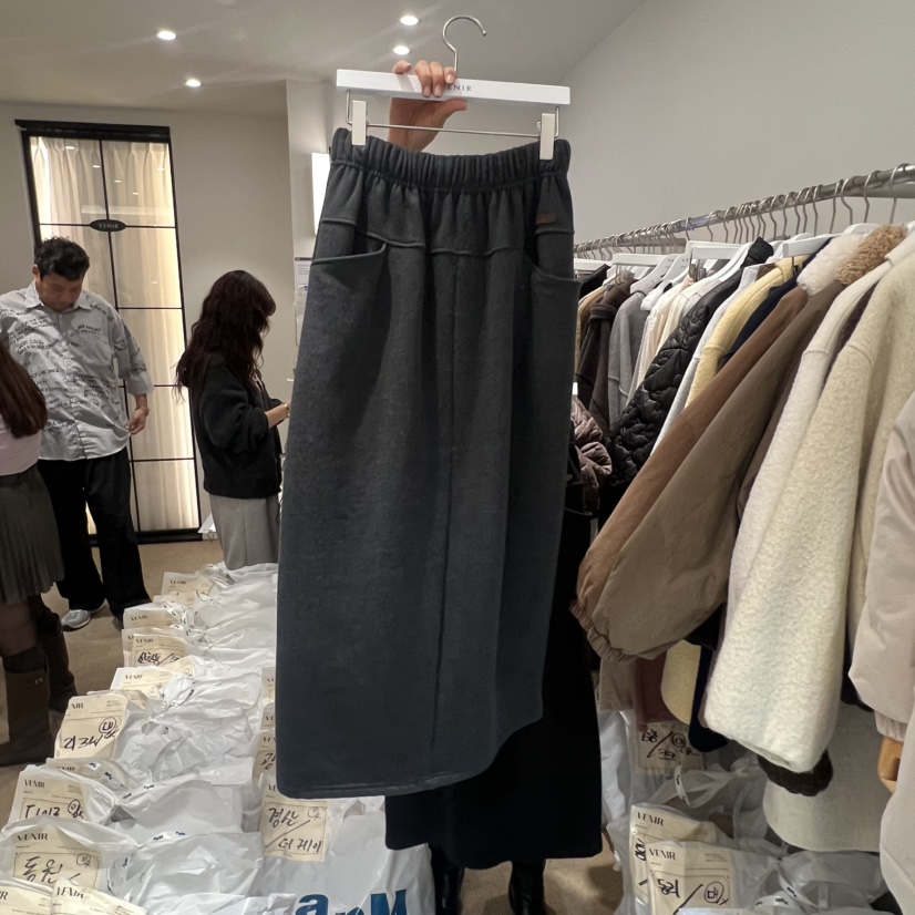 VENIR-a韓國直郵㊣女裝新品25秋冬真品人氣時尚休閑熱賣長裙VENIR-a長裙圖色1