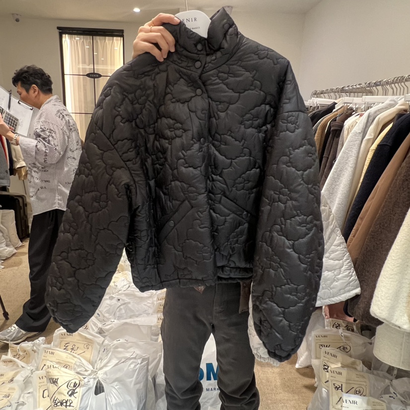 VENIR-a東大門㊣實拍女裝新款時尚熱賣真品短款棉服絎縫絨VENIR-a短款棉服圖色2