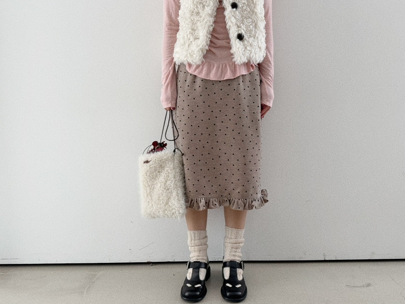 OLI SEOUL東大門㊣直郵女士新品職業半身裙中短裙天鵝絨圓點裙OLI SEOUL半身裙/中短裙