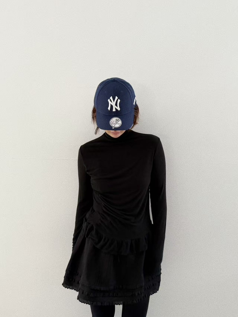 OLI SEOUL東大門㊣直郵女士新款時尚25秋冬休閑長袖T恤褶皺OLI SEOUL長袖T恤