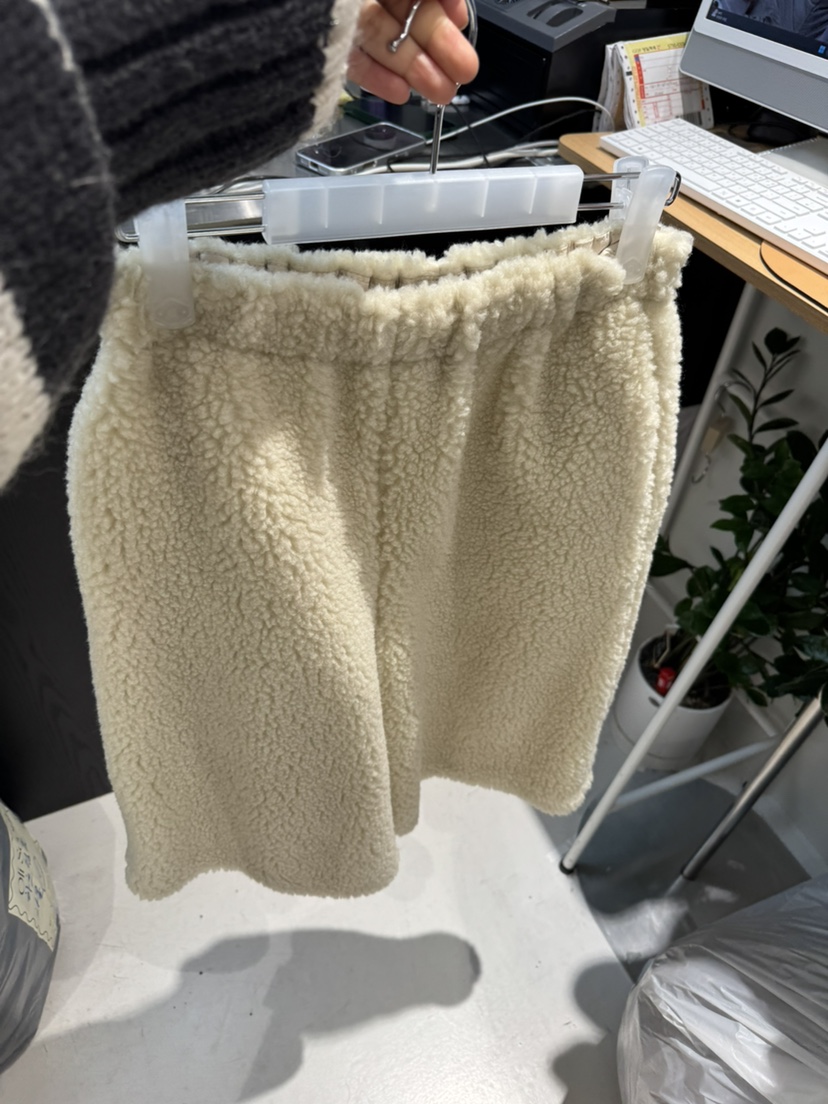 OLI SEOUL東大門㊣代購女裝新款推薦人氣25秋冬熱賣真品短褲OLI SEOUL短褲