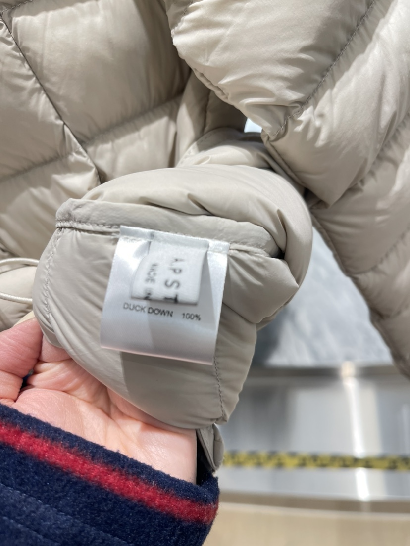 A P-STUDIO韓國代購㊣女裝新款熱賣休閑推薦短款羽絨服絨A P-STUDIO短款羽絨服