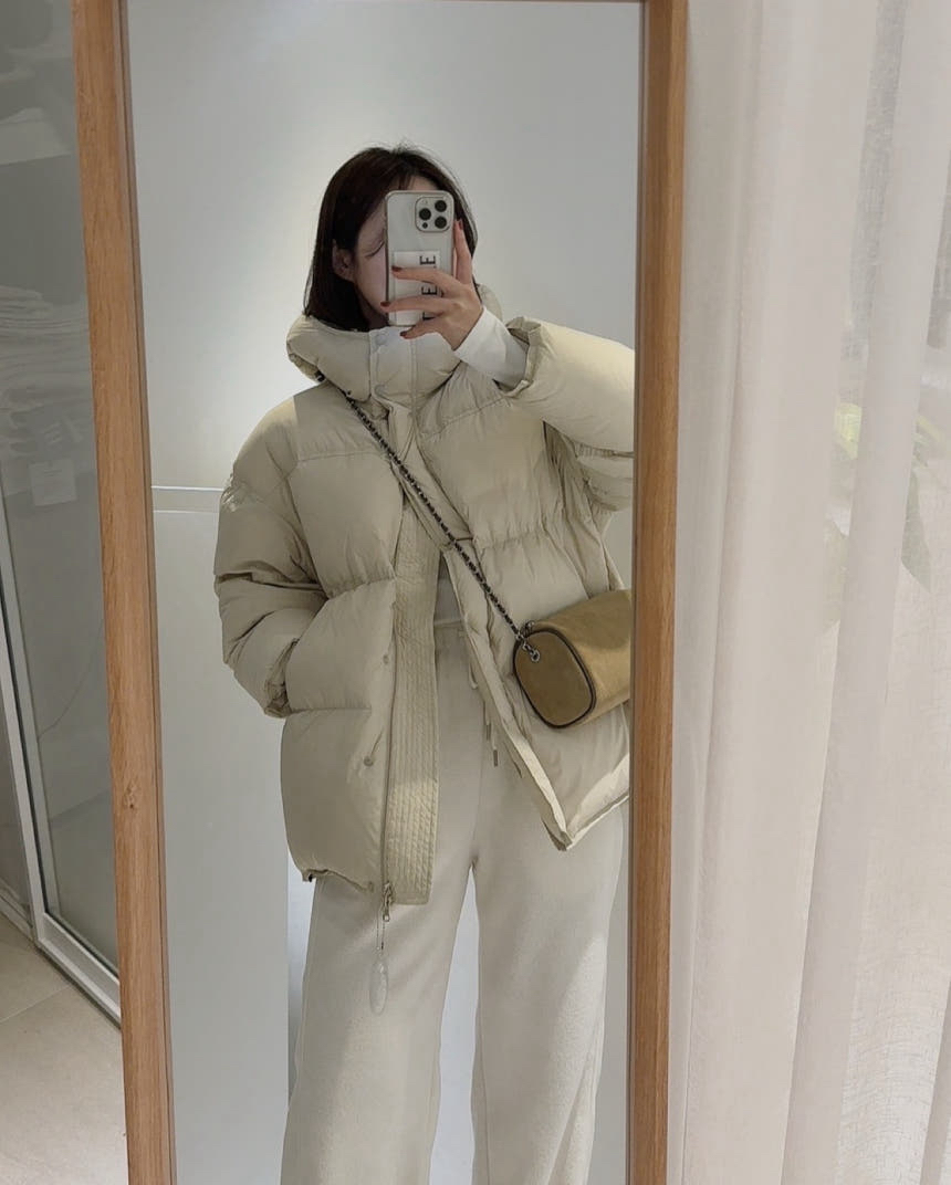 A P-STUDIO東大門㊣代購女士新品25秋冬職業推薦短款羽絨服A P-STUDIO短款羽絨服