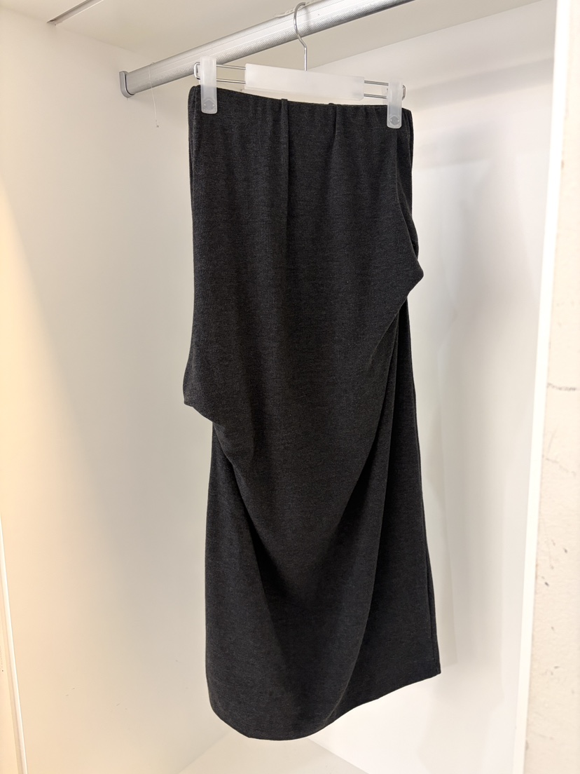 NORMAL東大門㊣代購女裝新款人氣25秋冬時尚熱賣真品推薦長裙NORMAL長裙