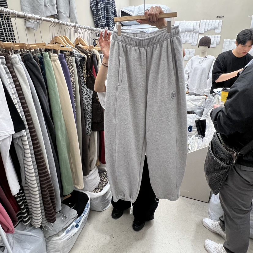 BREEZE韓國代購㊣女士新品真品25秋冬人氣推薦熱賣休閑褲繡花BREEZE休閑褲圖色5