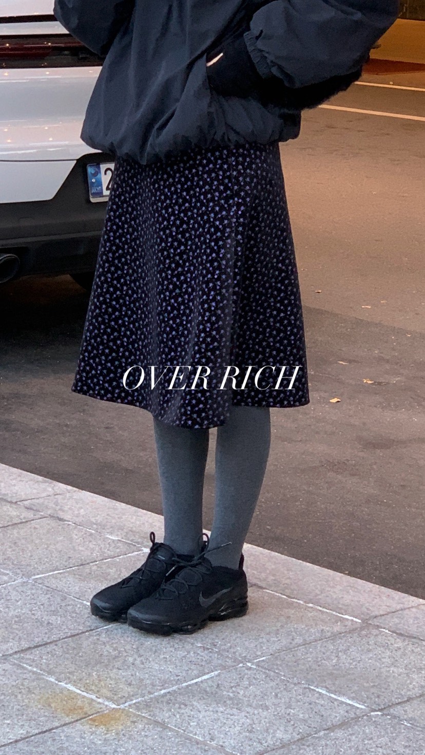OVER RICH韓國代購㊣女士新款真品半身裙中短裙天鵝絨花朵OVER RICH半身裙/中短裙