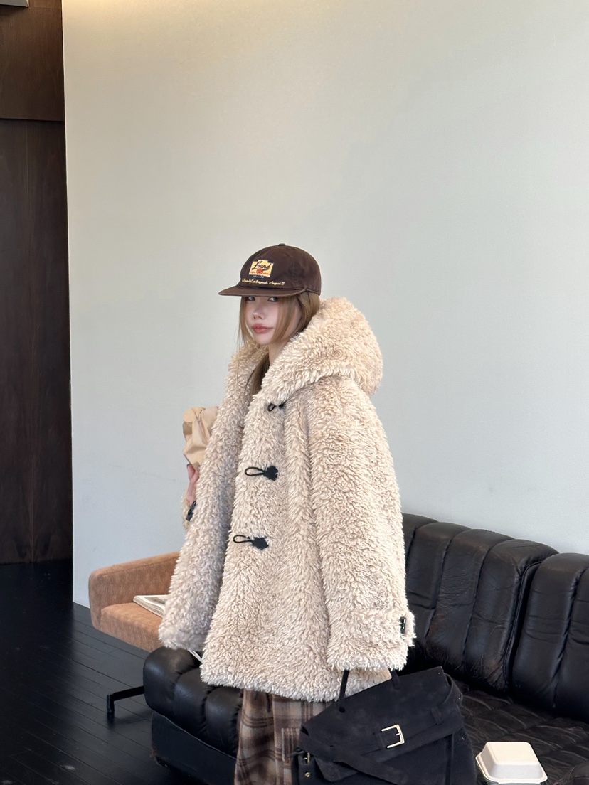 ZEROZERO東大門㊣直郵女士新品人氣真品熱賣夾克泰迪熊連帽ZEROZERO夾克