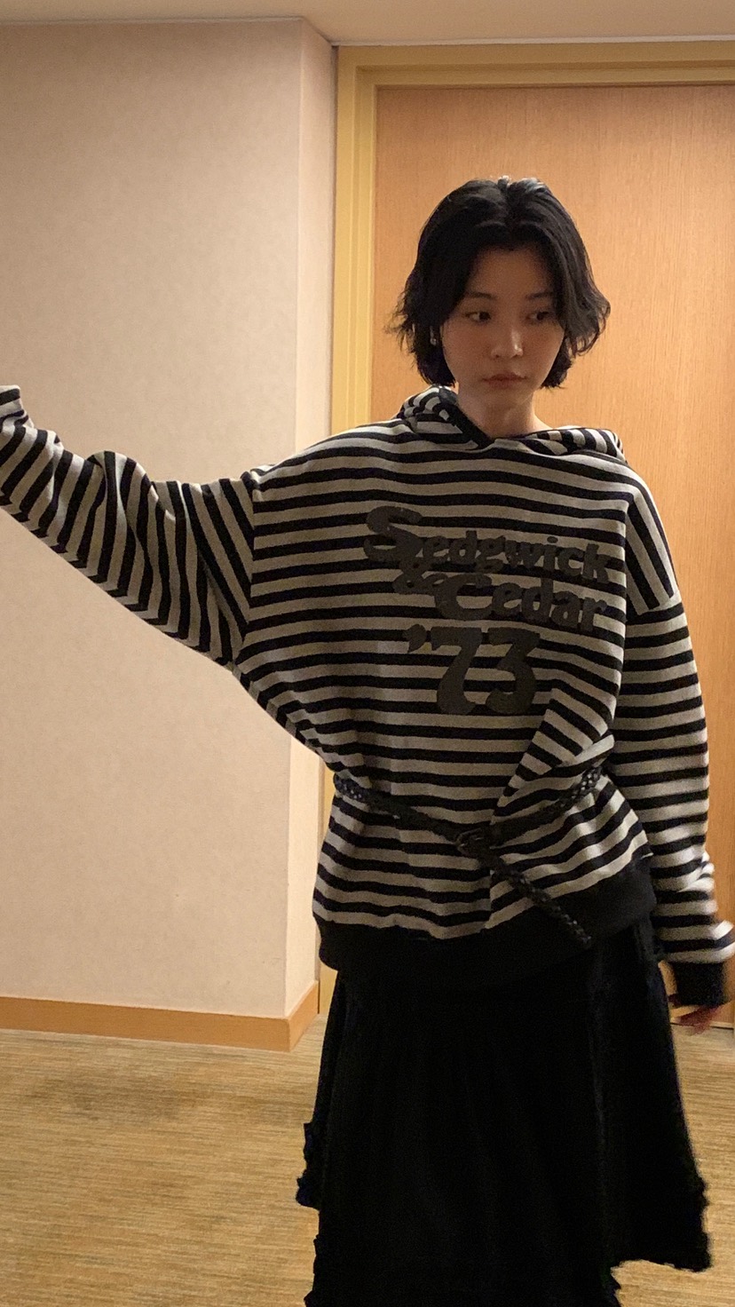 OVER RICH東大門㊣代購女士新品休閑人氣25秋冬推薦時尚衛衣OVER RICH衛衣