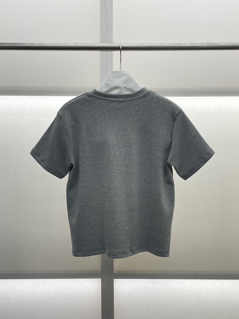 MILUI東大門㊣實拍女裝新品熱賣職業推薦人氣真品時尚25秋冬T恤MILUIT恤